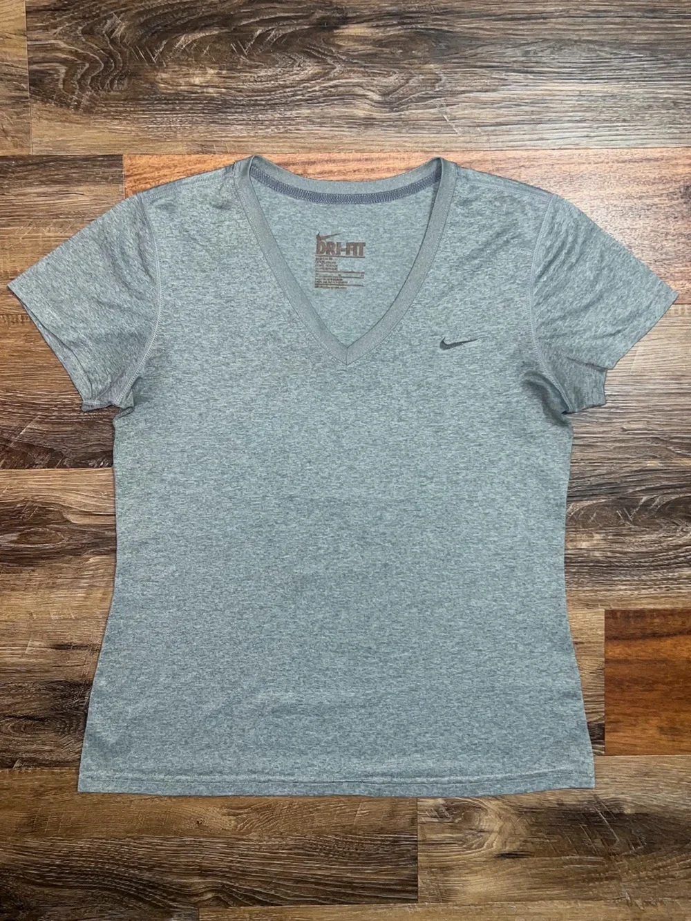 Nike Dri-FIT 2 Pack V-Neck Short Sleeve Athletic Tops - Black/Gray, Size M